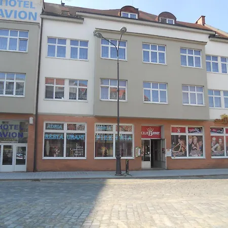 Avion Hotel